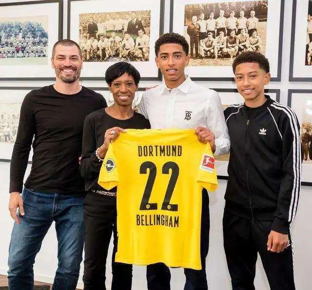 足球战术的 足球战术的